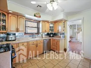 439 Fairview Avenue Colonia, NJ 07067