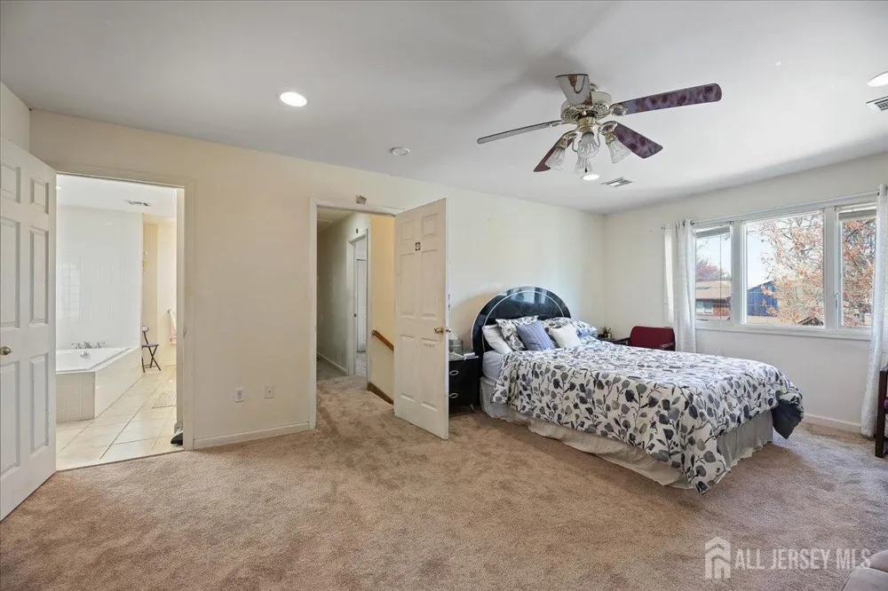 439 Fairview Avenue Colonia, NJ 07067