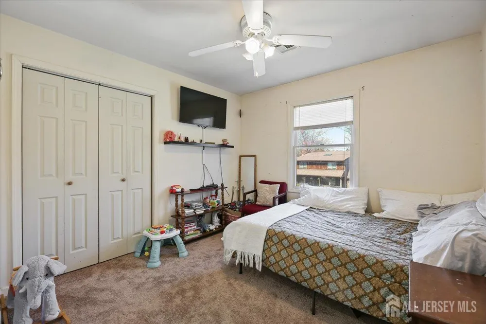 439 Fairview Avenue Colonia, NJ 07067