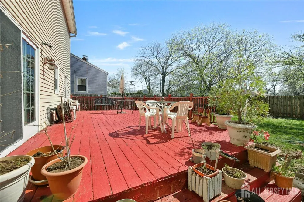 439 Fairview Avenue Colonia, NJ 07067