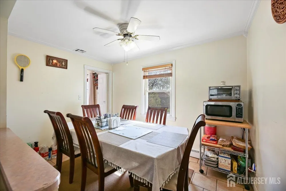 439 Fairview Avenue Colonia, NJ 07067