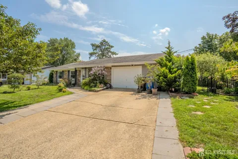 4 Hunterdon Avenue