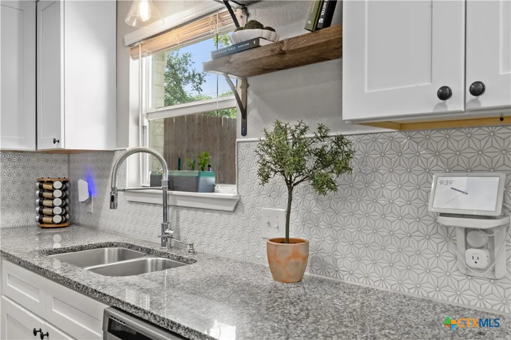 2105 Forest Trail Temple, TX 76502