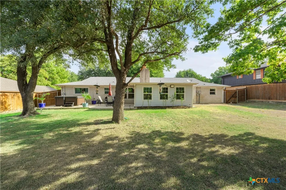 2105 Forest Trail Temple, TX 76502
