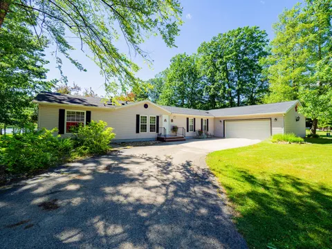 84 Thelen Drive
