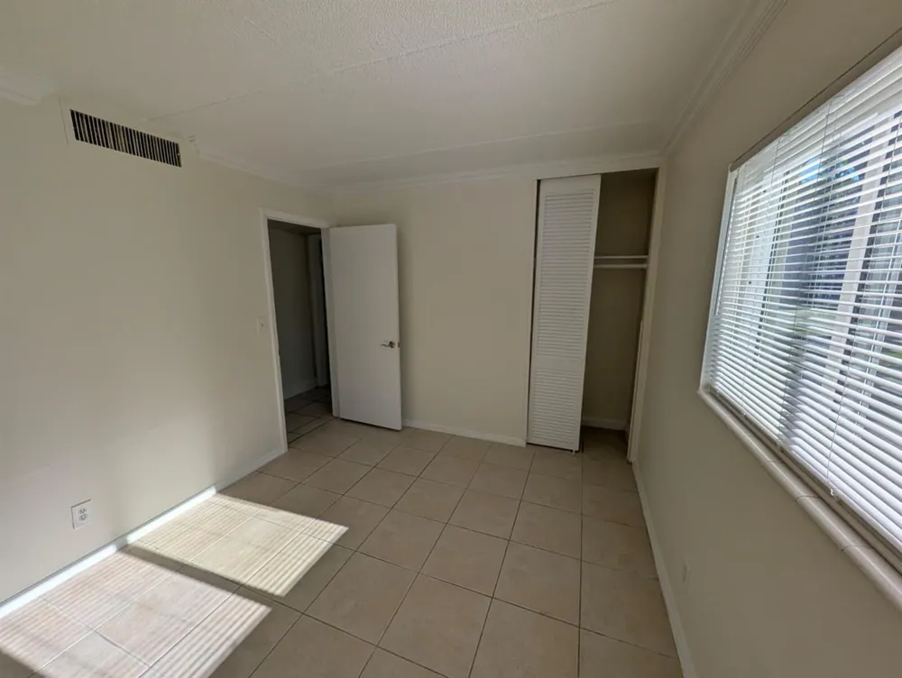 817 LIGHTHOUSE DRIVE #A North Palm Beach, FL 33408