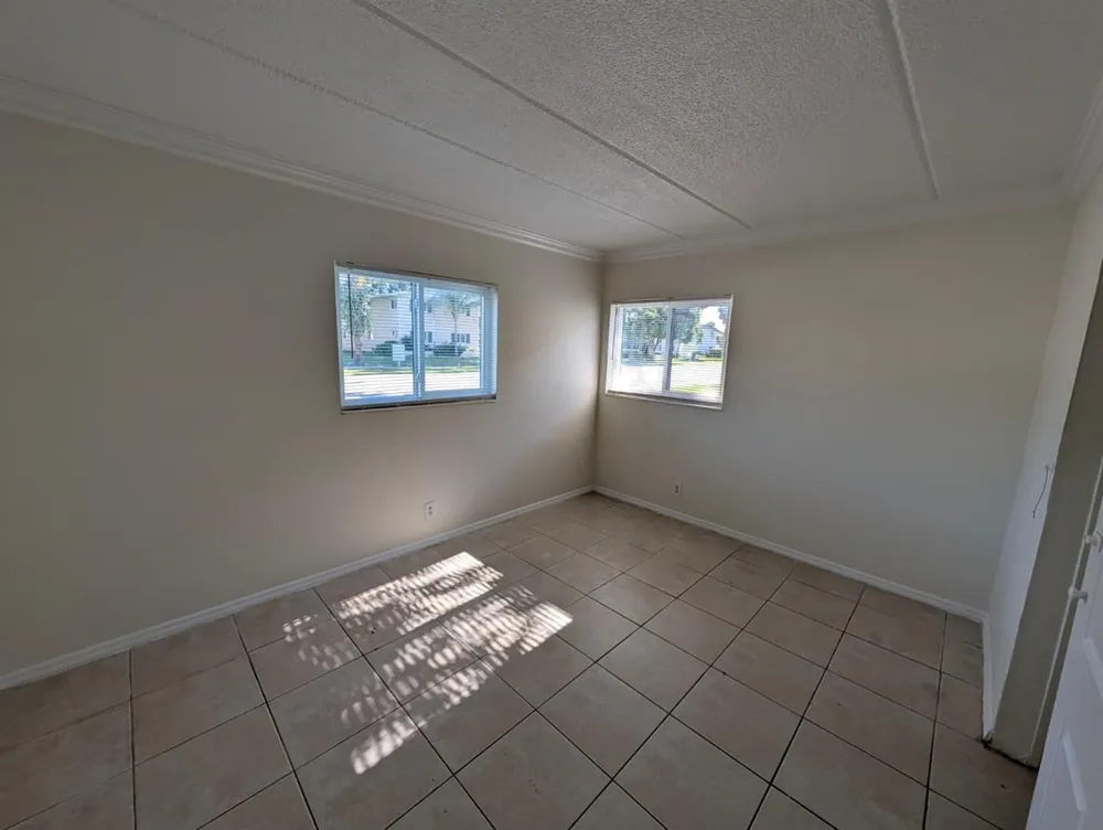 817 LIGHTHOUSE DRIVE #A North Palm Beach, FL 33408