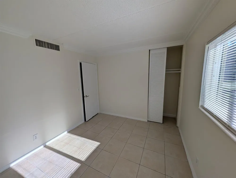 817 LIGHTHOUSE DRIVE #A North Palm Beach, FL 33408
