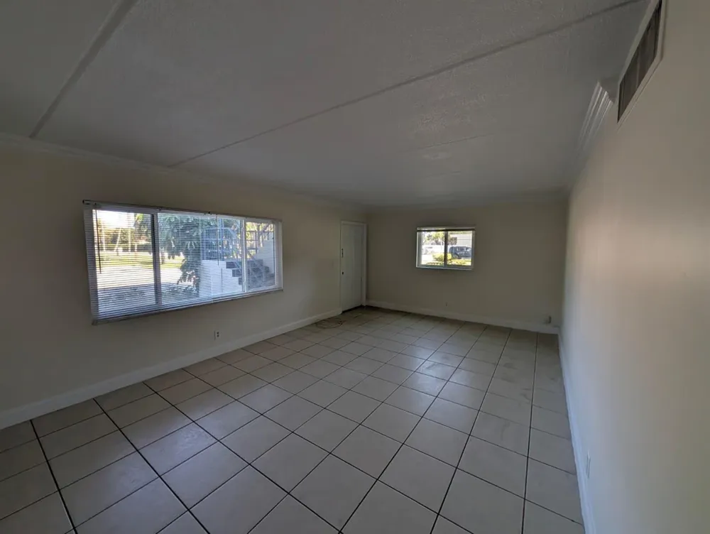 817 LIGHTHOUSE DRIVE #A North Palm Beach, FL 33408