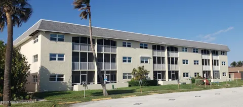 301 S Miramar Avenue #304