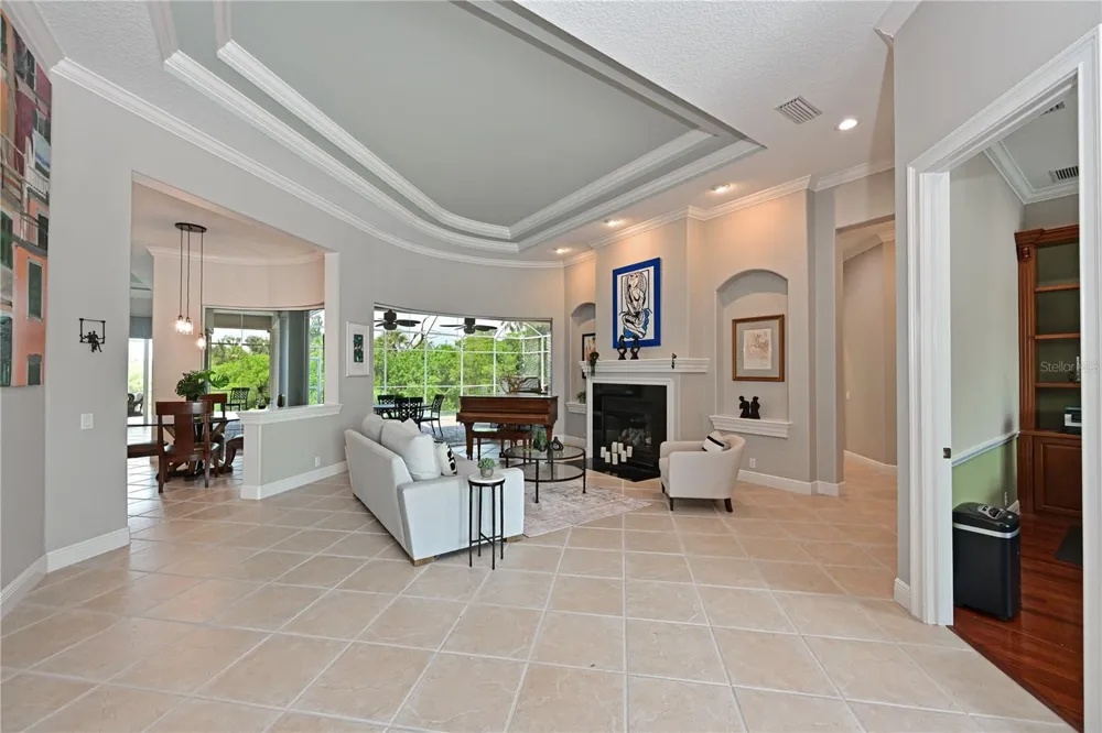 11515 SAVANNAH LAKES DRIVE Parrish, FL 34219