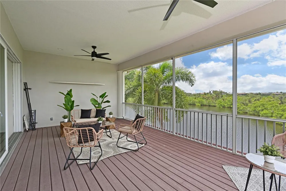 11515 SAVANNAH LAKES DRIVE Parrish, FL 34219
