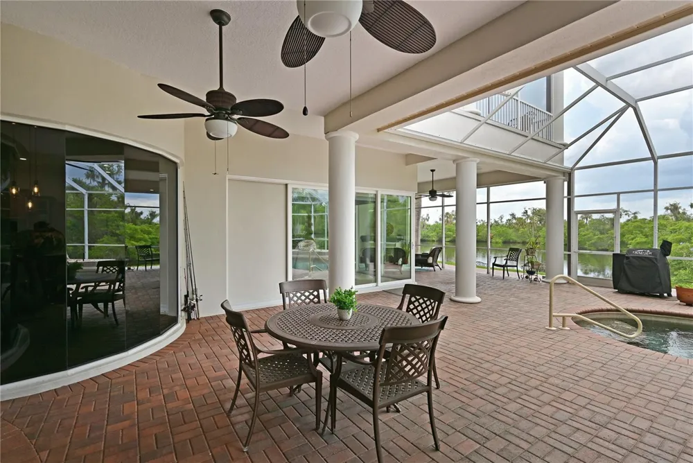 11515 SAVANNAH LAKES DRIVE Parrish, FL 34219
