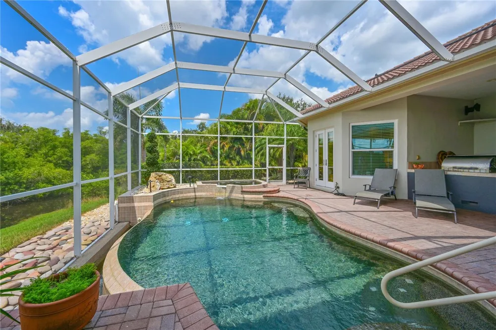 11515 SAVANNAH LAKES DRIVE Parrish, FL 34219