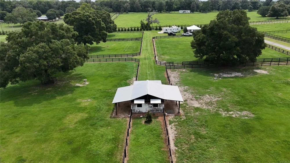 13489 NW GAINESVILLE ROAD Reddick, FL 32686