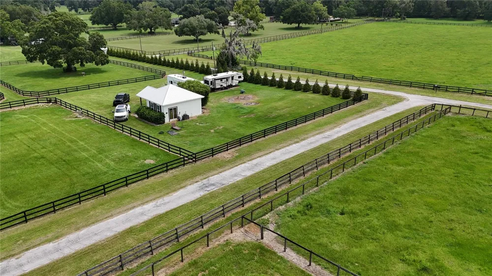 13489 NW GAINESVILLE ROAD Reddick, FL 32686