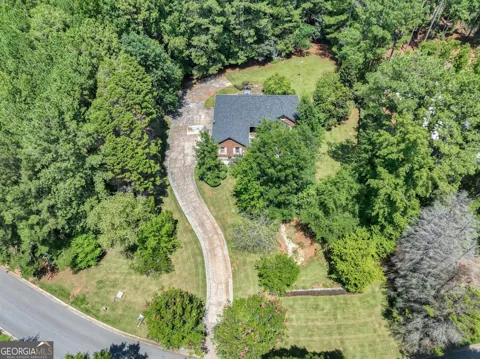 100 Ridgemont DR