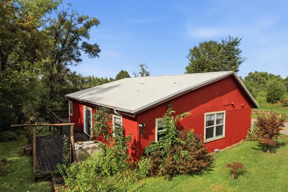 34810 Old Homer Road Winona, MN 55987