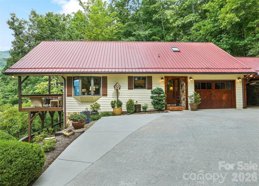 509 Deer Creek Trail Maggie Valley, NC 28751