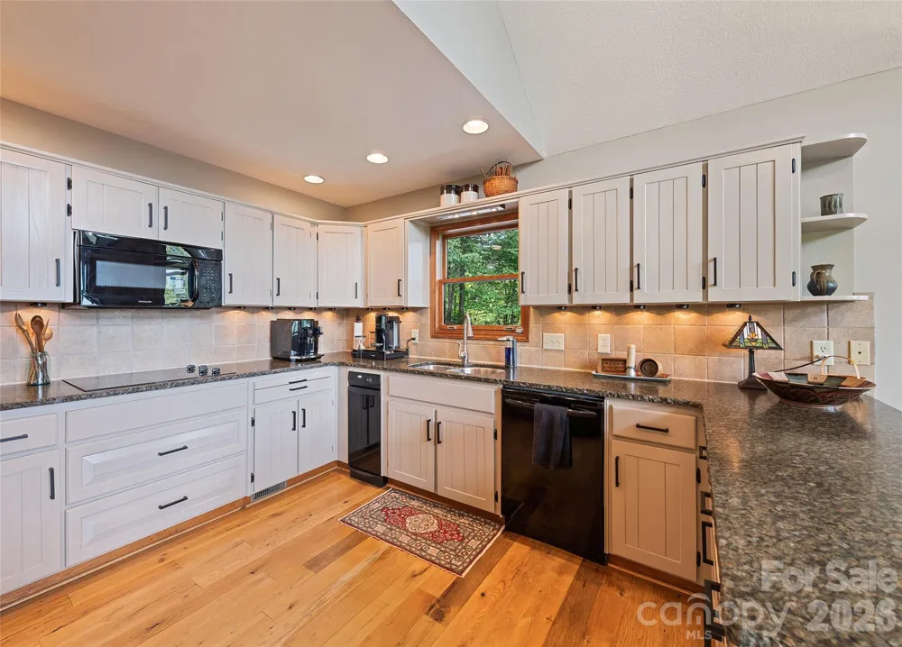 509 Deer Creek Trail Maggie Valley, NC 28751