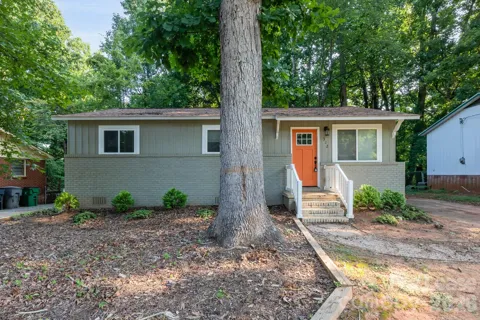 312 Glenrock Drive