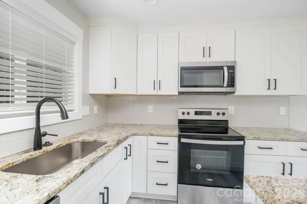 312 Glenrock Drive Charlotte, NC 28217