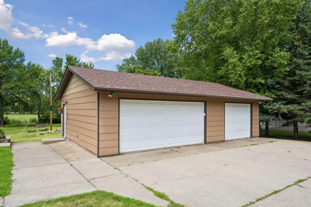 760 Shady Lane Big Lake, MN 55309