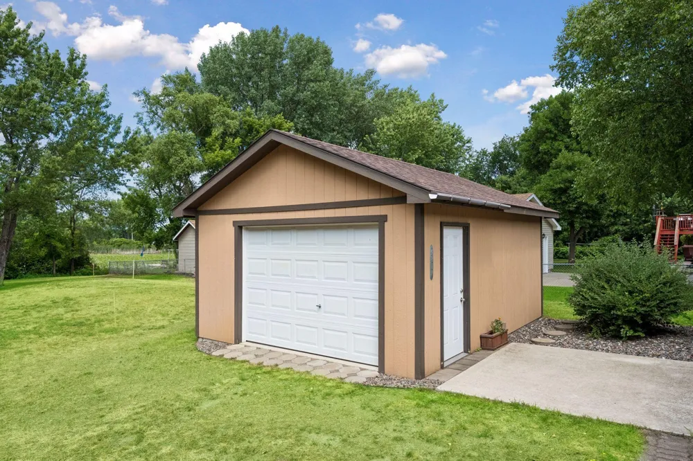 760 Shady Lane Big Lake, MN 55309