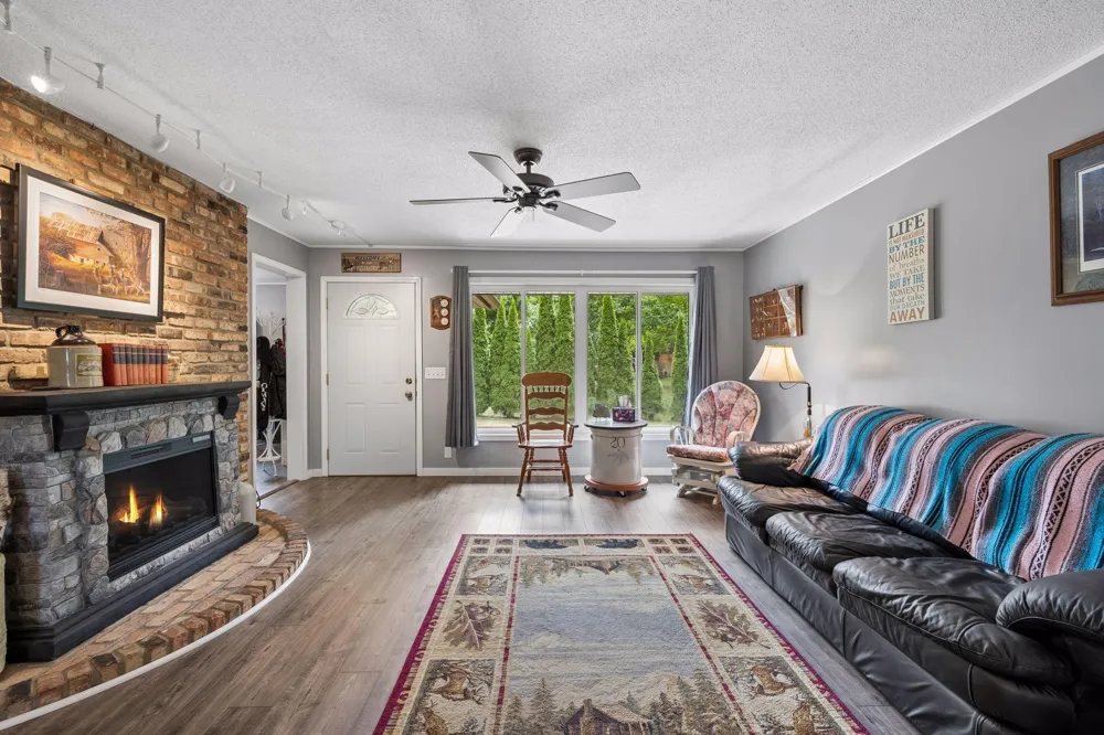 760 Shady Lane Big Lake, MN 55309