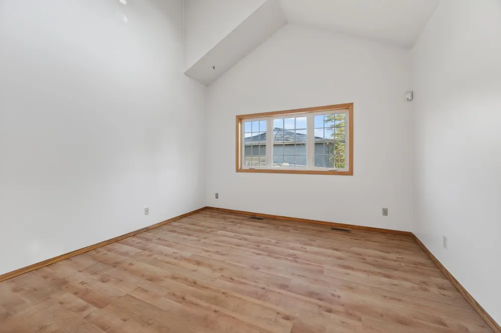 2023 Parkside Drive Saint Paul, MN 55119