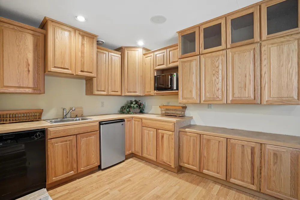 6102 Wildwood Way Monticello, MN 55362