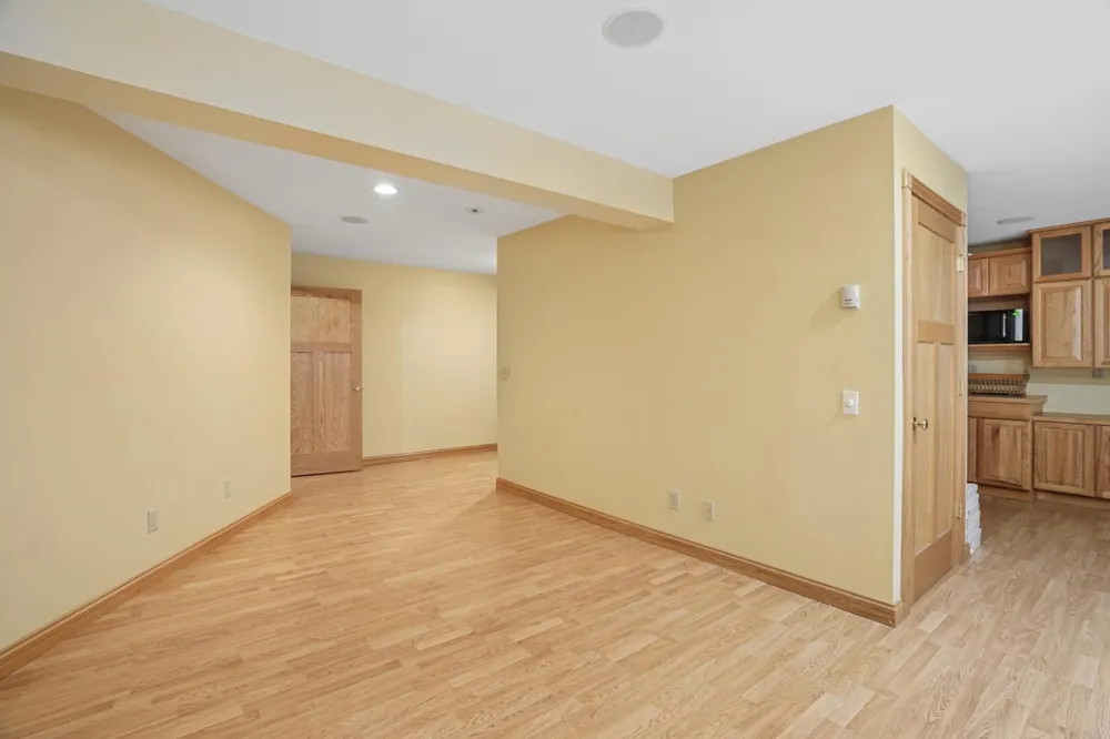6102 Wildwood Way Monticello, MN 55362