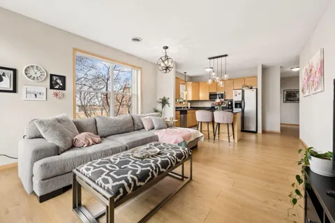 301 Oak Grove Street #314