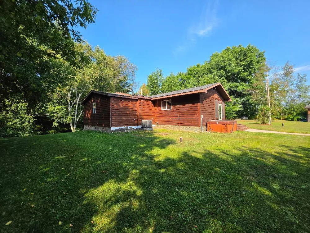 2560 8 3/4 STREET Cumberland, WI 54829