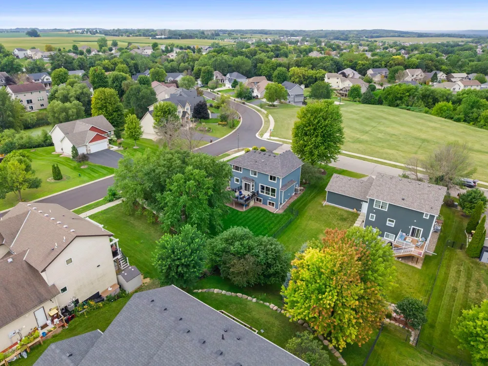 921 Bridle Creek Drive Jordan, MN 55352