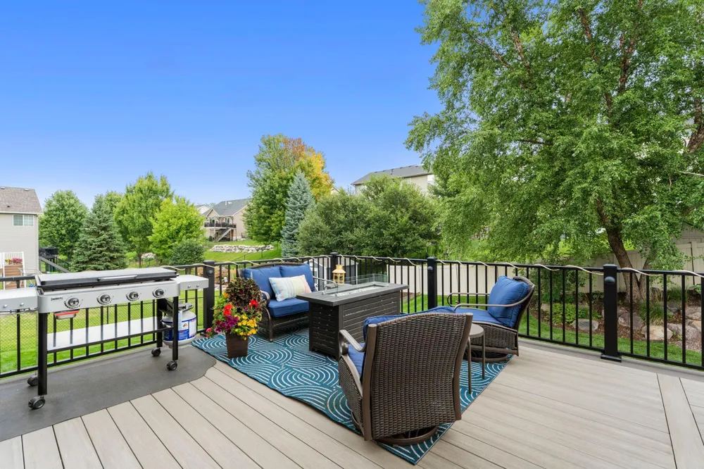 921 Bridle Creek Drive Jordan, MN 55352