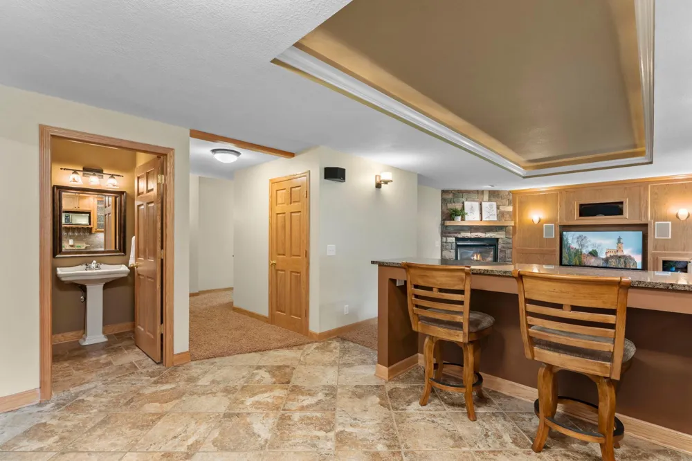 921 Bridle Creek Drive Jordan, MN 55352