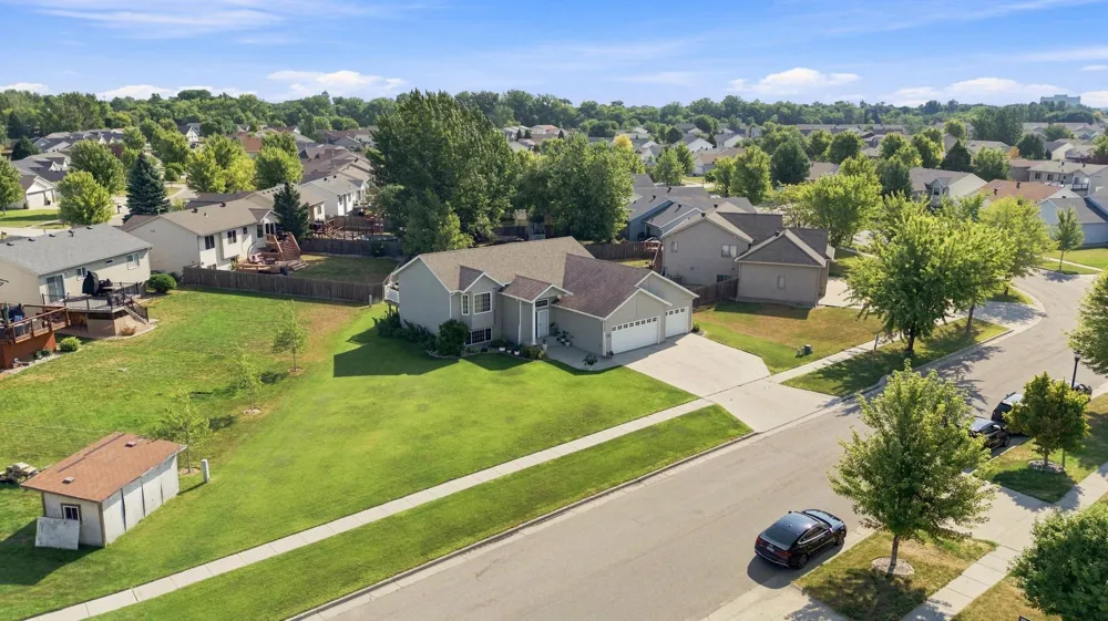 852 16th Avenue Court W West Fargo, ND 58078