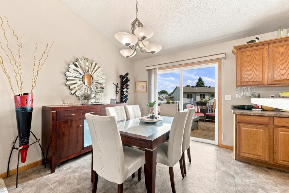 852 16th Avenue Court W West Fargo, ND 58078