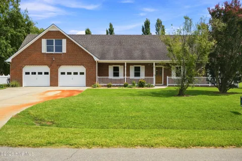 702 Everett Drive