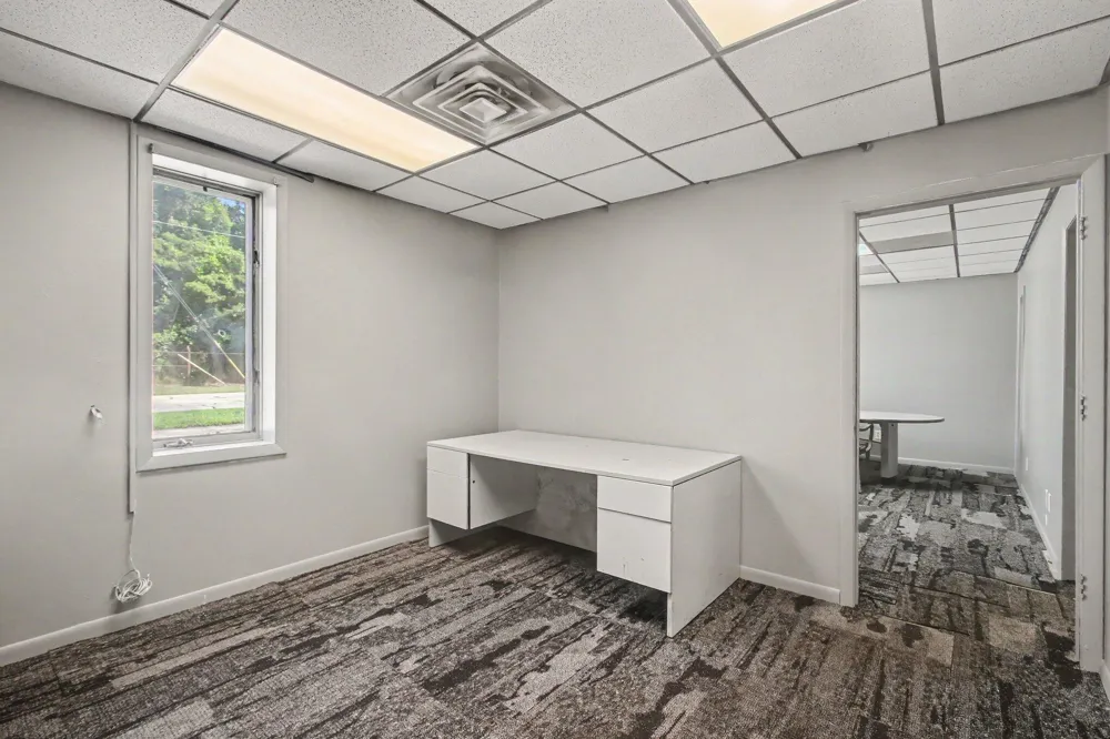100 Aylworth Avenue South Haven, MI 49090
