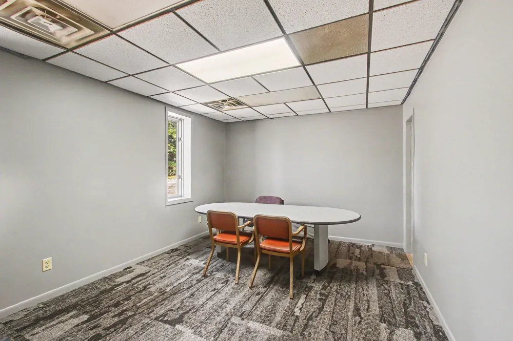 100 Aylworth Avenue South Haven, MI 49090