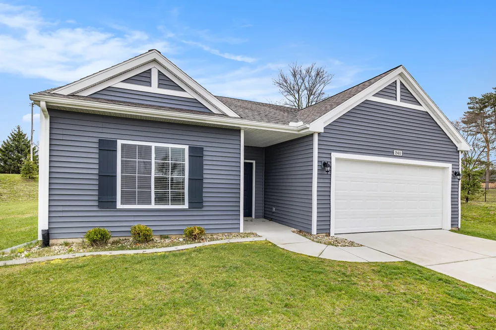 945 Ridgetop Circle Kalamazoo, MI 49009