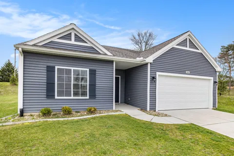 945 Ridgetop Circle
