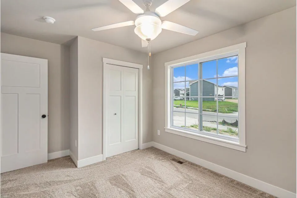 945 Ridgetop Circle Kalamazoo, MI 49009