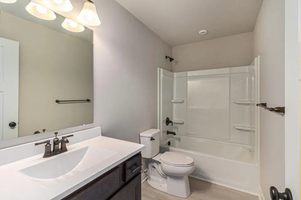 945 Ridgetop Circle Kalamazoo, MI 49009