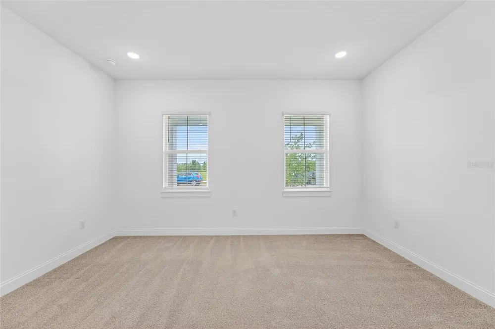 15174 FIELD DAISY DRIVE Winter Garden, FL 34787