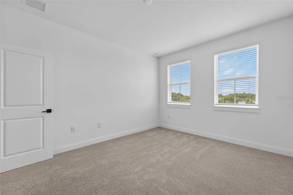 15174 FIELD DAISY DRIVE Winter Garden, FL 34787