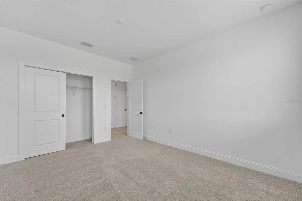 15174 FIELD DAISY DRIVE Winter Garden, FL 34787