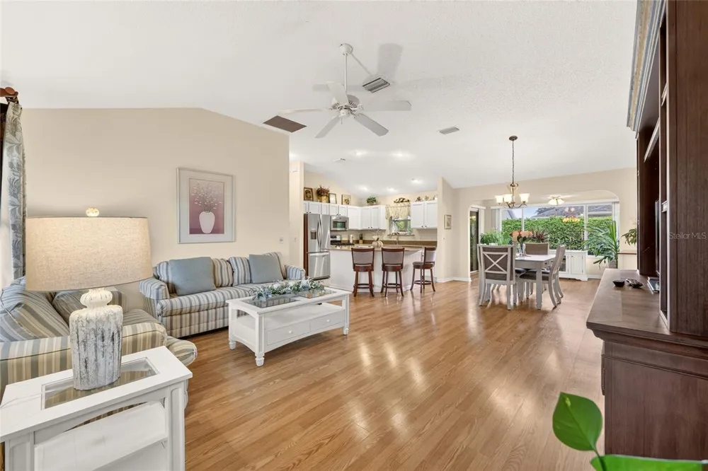 16947 SE 93RD CUTHBERT CIRCLE The Villages, FL 32162